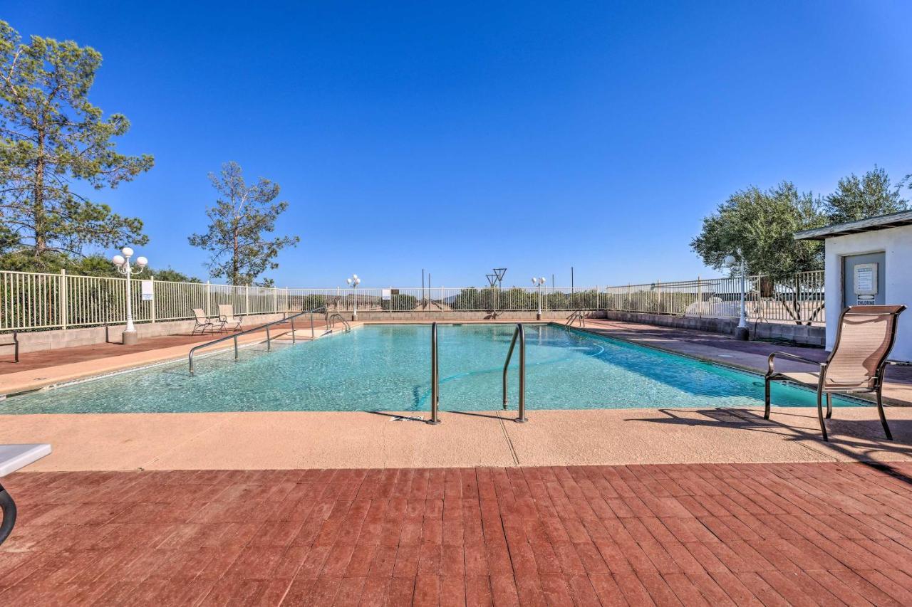 Tranquil Eloy Apartment With Oasis Courtyard! エクステリア 写真
